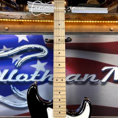 Fender USA 2004 Stratocaster Standard HSS - Black Finish w/Blue Fender Case USED image 11