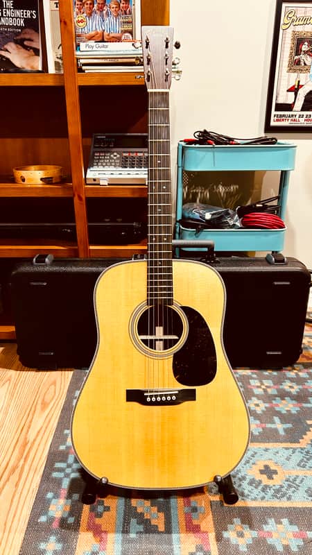 Martin HD-28