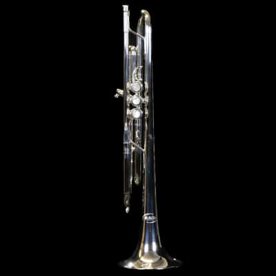 Schilke i Series Professional Bb Trumpet - Silver - I33S image 2