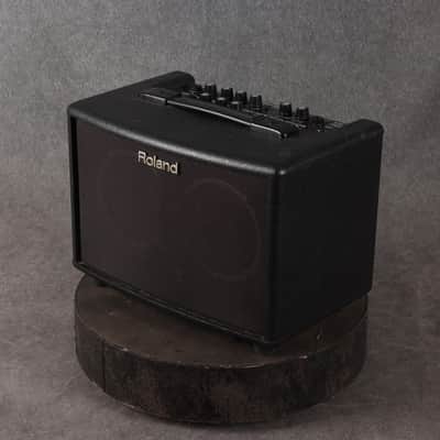 Roland AC-33 - 2nd Hand image 2
