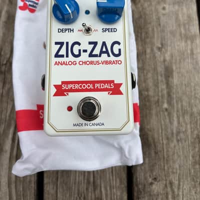Supercool Pedals ZIG-ZAG Analog Chorus-Vibrato image 2