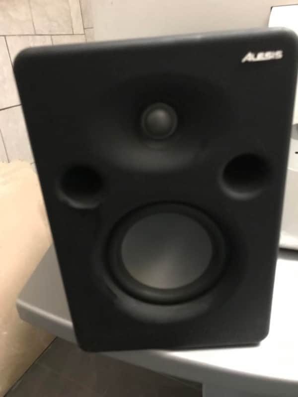 2xAlesis M1 Active Mk3 image 1