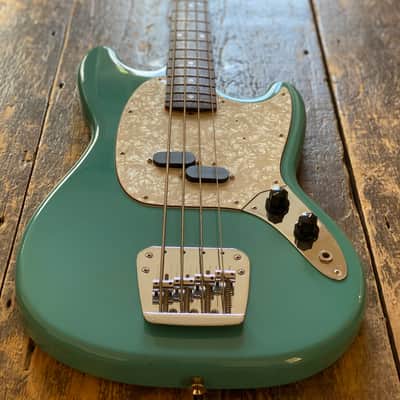 Fender MB-98 / MB-SD Mustang Bass Reissue MIJ | Reverb UK