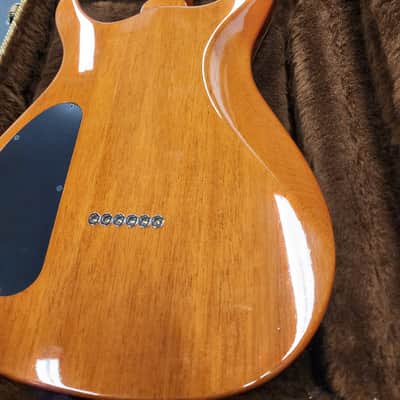 Carvin CT6 Beautiful Quilt Honey Burst image 10