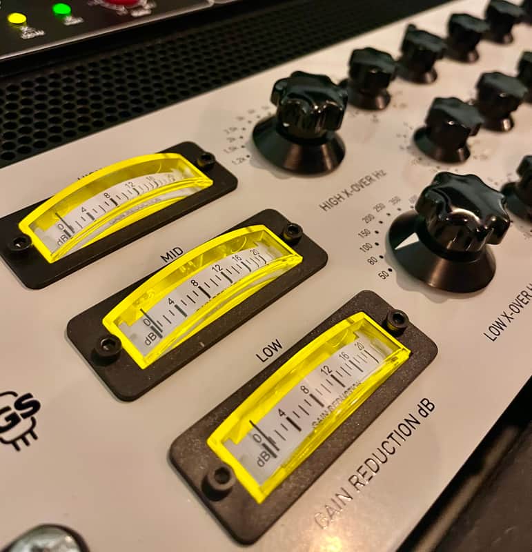 IGS Audio Multicore 2025 - Off white image 1