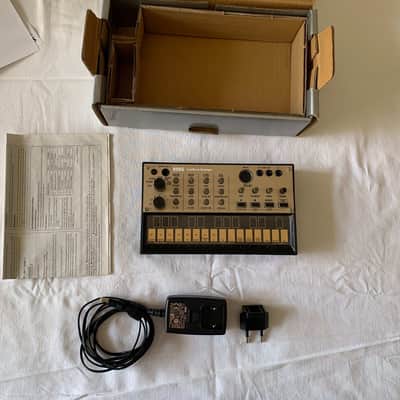 Korg Volca Keys Analog Loop Synthesizer 2013 - Present - Gold/Black Bild 3