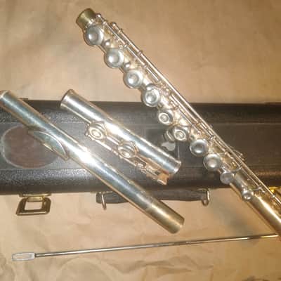 King Cleveland 610 Flute, USA, with case and cleaning rod image 2