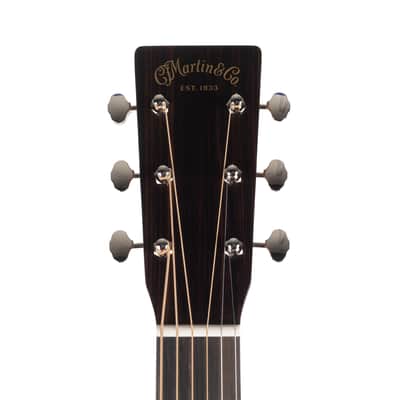 Martin 000-18 Standard Series Acoustic Guitar - Natural image 6