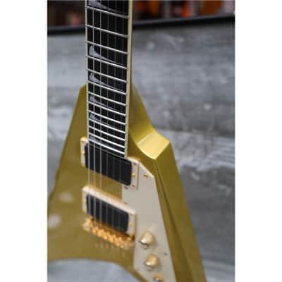 ESP LTD KH-V Metallic Gold Kirk Hammett Signature image 19
