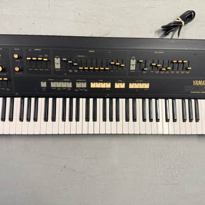 Yamaha SK-20 Symphonic Ensemble Synthesizer 1979 - 1980 - Black