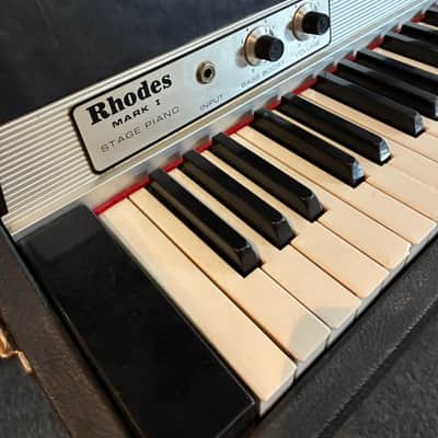 Fender Rhodes Mark I Stage 73-Key Electric Piano 1969 - 1974 - Black Rounded Top image 3