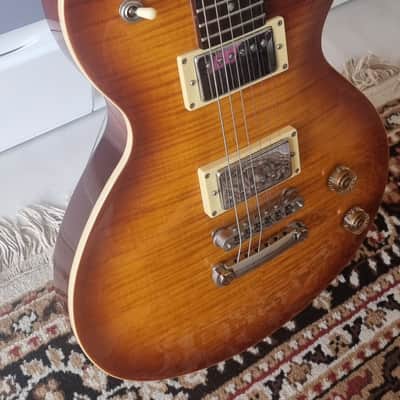 Dean Evo Sunburst Killer Maple Top image 4