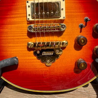 Ibanez Artist AR-300 Sunburst 1980 image 2