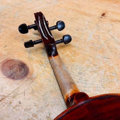 Eagle VK-644 4/4 Violin w/Case & Bow image 8