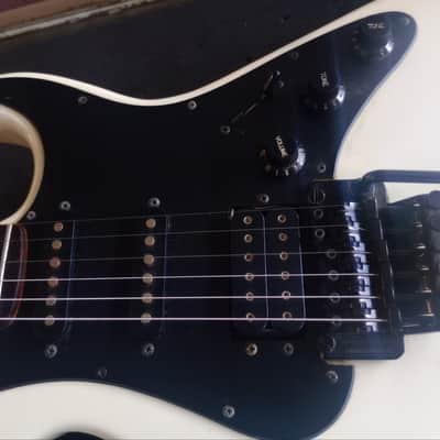 Dean Bel Aire 1988 White/Black W/Gig bag *** FREE SHIPPING *** image 12