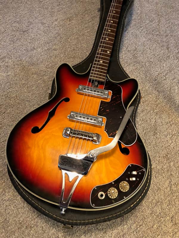 Silvertone Sears Roebuck & Co. Model 1456 3-Tone Sunburst (1968-1973) image 1