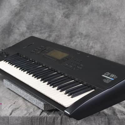 KORG 01/W FD Music Workstation Synthesizer in Very Good Condition image 5