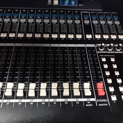YAMAHA LS9 32 Mixer Digitale image 3