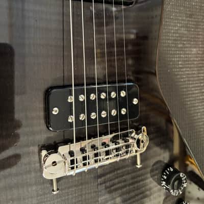 Ronaldo Custom Reverse Explorer 2023 - Ebony Burst image 6