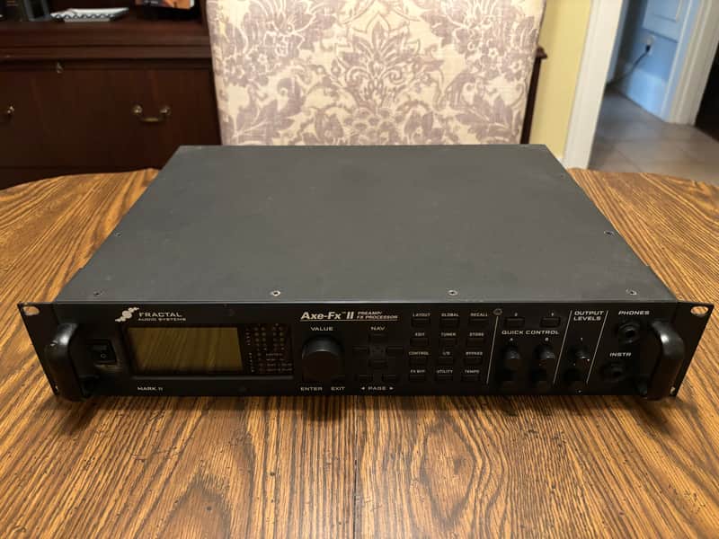 Fractal Audio Axe-FX II Mark II 2012 - 2018 - Black