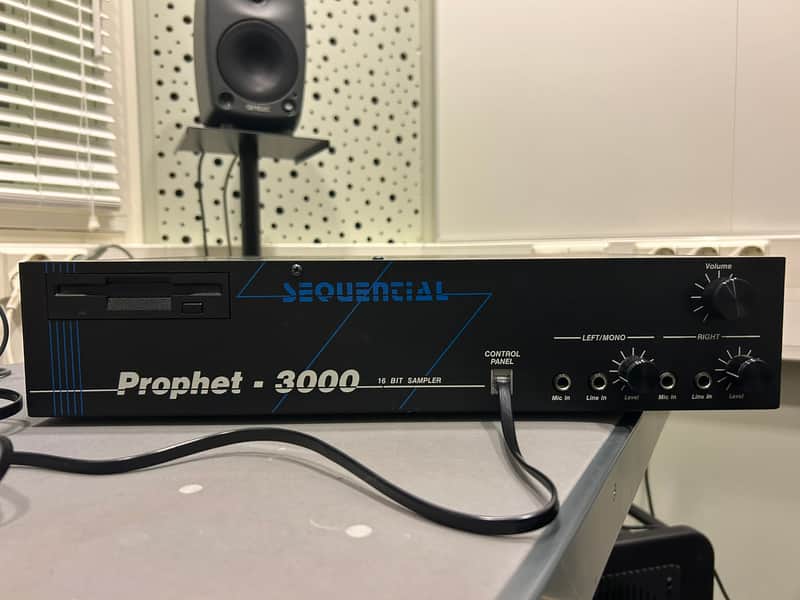Sequential Prophet 3000 Rackmount 8-Voice Polyphonic Synthesizer image 1