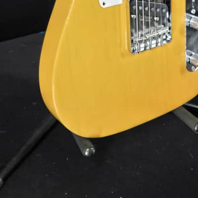 Fender Vintera® III Late '50s Telecaster®, Maple Fingerboard, Butterscotch Blonde image 3