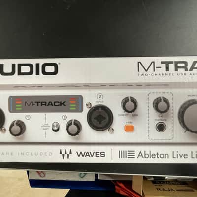 M-Audio M-Track II USB Audio Interface 2010s - Silver image 10