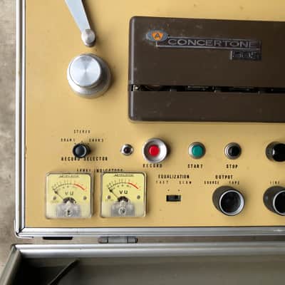 Vintage Vacuum Tube Analog Reel Tape Recorder image 2