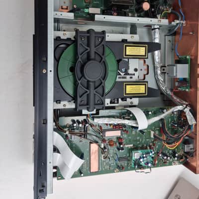 Teac VRDS-T1  CD Transport - Cd Player - Realy nice - Digital outputs only image 11