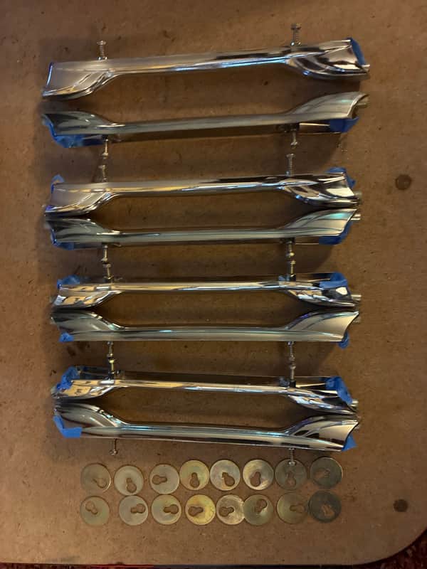Premier Lugs/8 1970s - Chrome image 1
