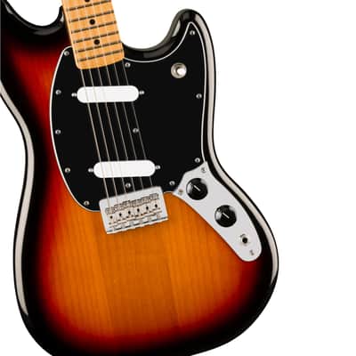 Fender Player II Mustang MN 3-Color Sunburst - Electric Guitar image 3