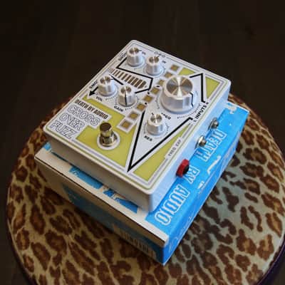 Death By Audio Crossover Fuzz Limited Edition - Reverb Exclusive 2025 - White image 2