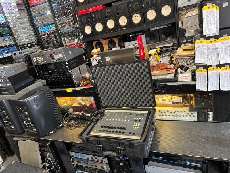 Original BLACK Emu SP1200 Sampling Drum SP-1200 reissue E mu vintage Big Knobs w/case ARMENS image 1