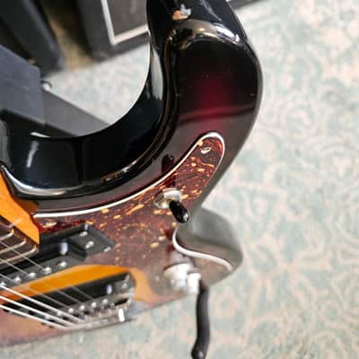 Guyatone LG127-T Mosrite 1960's 1970's - Sunburst image 6