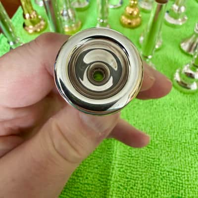 Schilke Trumpet Mouthpiece size 16 1990's - Silver plated image 2