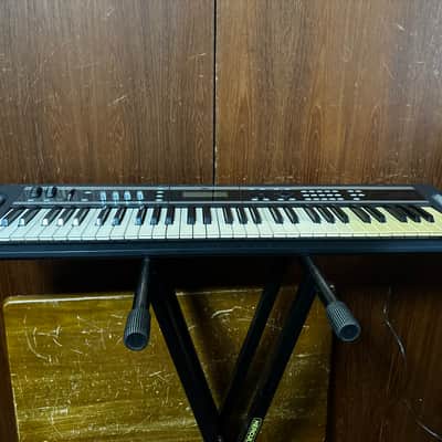 Korg X50 61-Key Synthesizer Keyboard w/ box, power supply 100-240V image 6