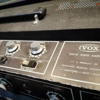 Vox Virtuoso 2-Channel 20-Watt 2x10" Guitar Combo 1967 - 1969 - Black image 4