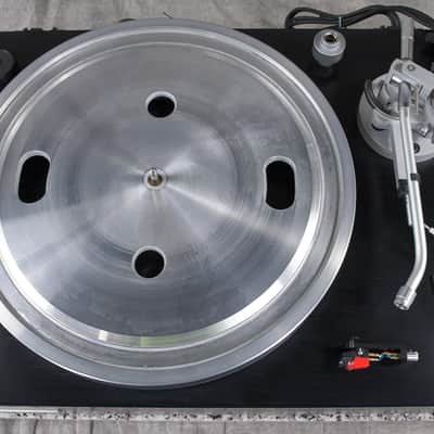 YAMAHA GT-750 Direct Drive Record Player Turntable in Very Good Condition image 13