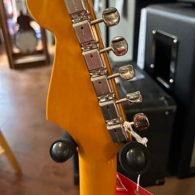 Fender American Vintage II 1961 Stratocaster  - Fiesta Red /8lbs. 8.9oz. #V2444066 image 8