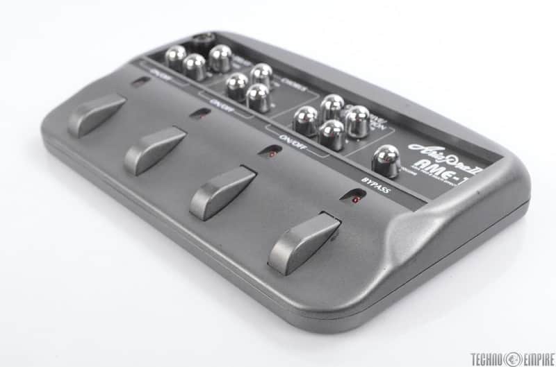 Aria Pro II AME-1 Multi Effects Delay Chorus OD Distortion Guitar