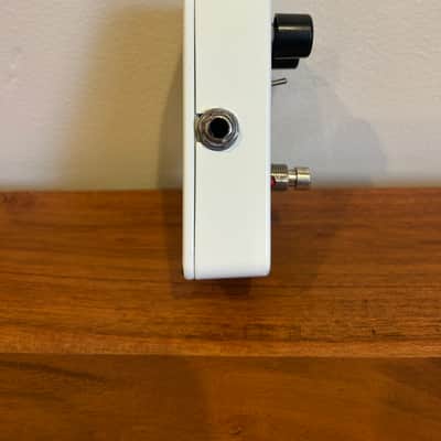 Electro-Harmonix Pitch Fork image 3