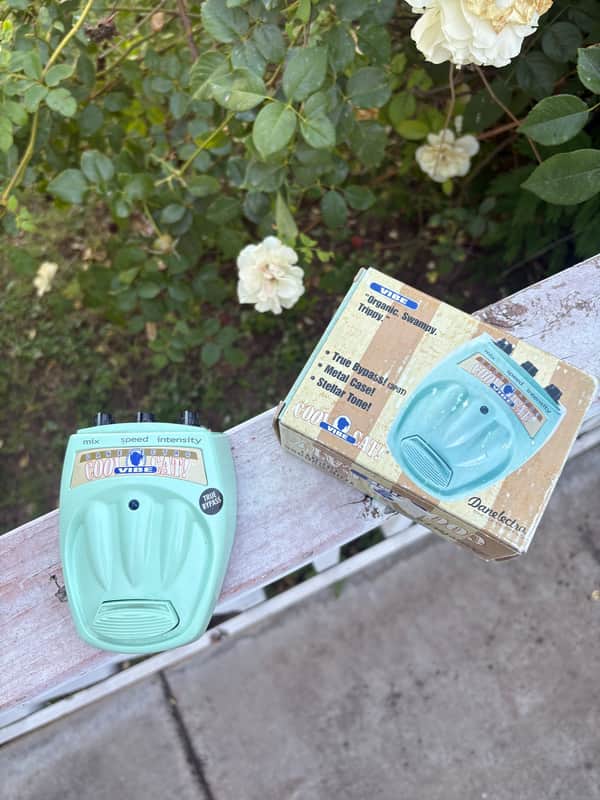 Danelectro Cool Cat Vibe