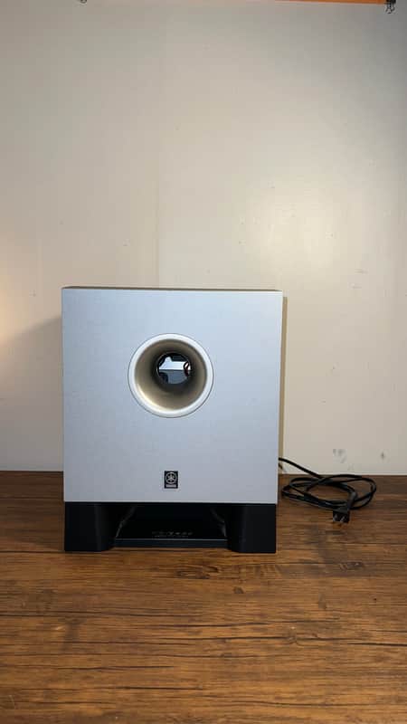 Yamaha YST-SW011 compact powered subwoofer image 1