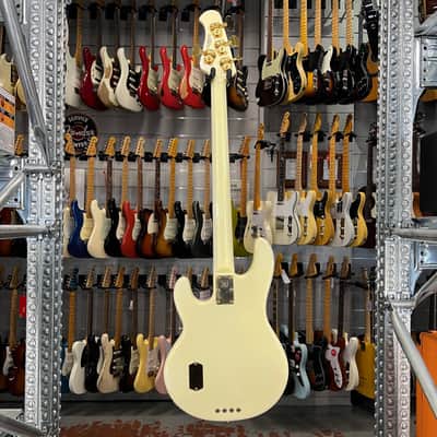 Music Man Stingray Gilded White Classic Collection Limited Edition image 7