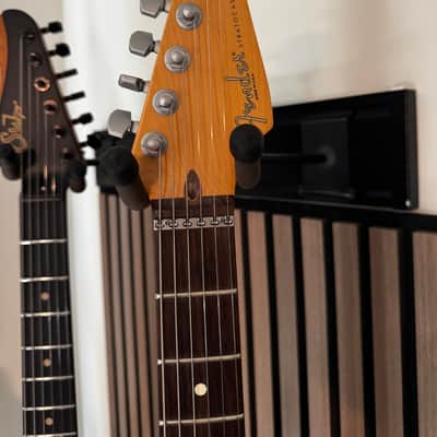 Fender Jeff Beck Artist Series Stratocaster with Lace Sensor Pickups 1991 - 2000 - Surf Green image 2