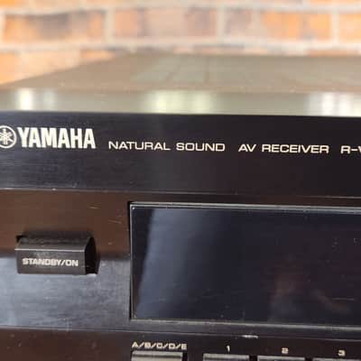 Yamaha R-V905 AV Receiver image 2