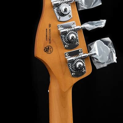 Fender Player Plus Jazz Bass Aged Candy Apple Red image 7