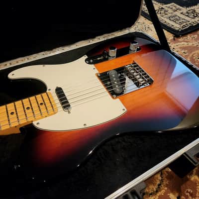 Fender American Standard Telecaster USA (2012) 3-Colour Sunburst + Hard Case image 3