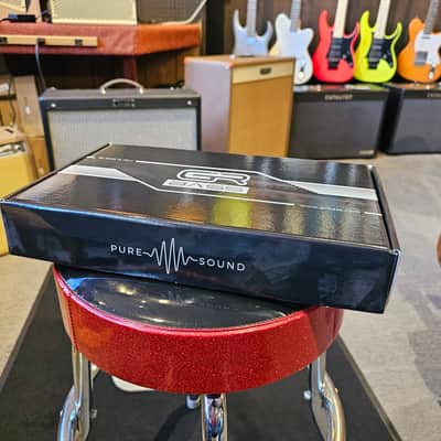 GR Bass ONE 800 Watt Bass Amplifier Head Open Box image 2