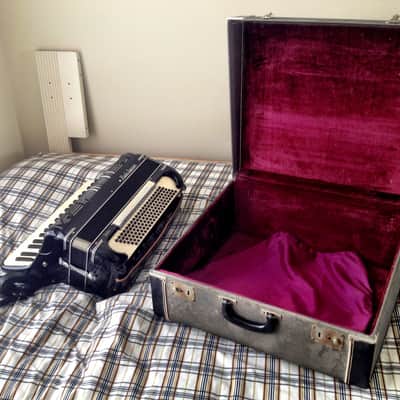 Paolo Soprani Accordion 1950s image 3